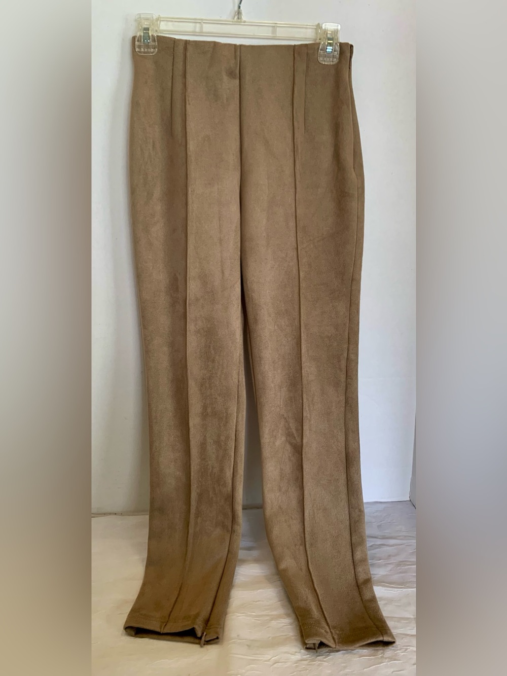 Zara’s basic collection faux soft tan suede pants.